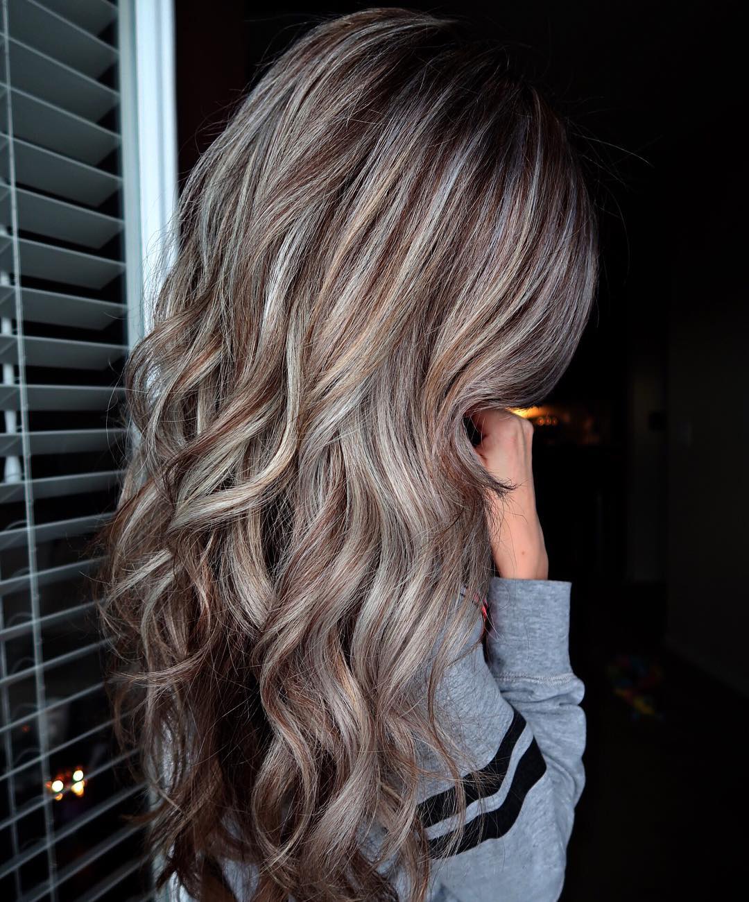 30 Hottest Trends for Brown Hair with Highlights to Nail in 2022 30 Hottest Trends for Brown Hair with Highlights to Nail in 2022