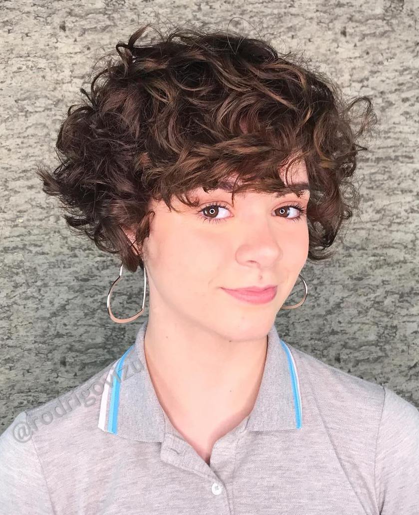 Flirty Curly Pixie Bob