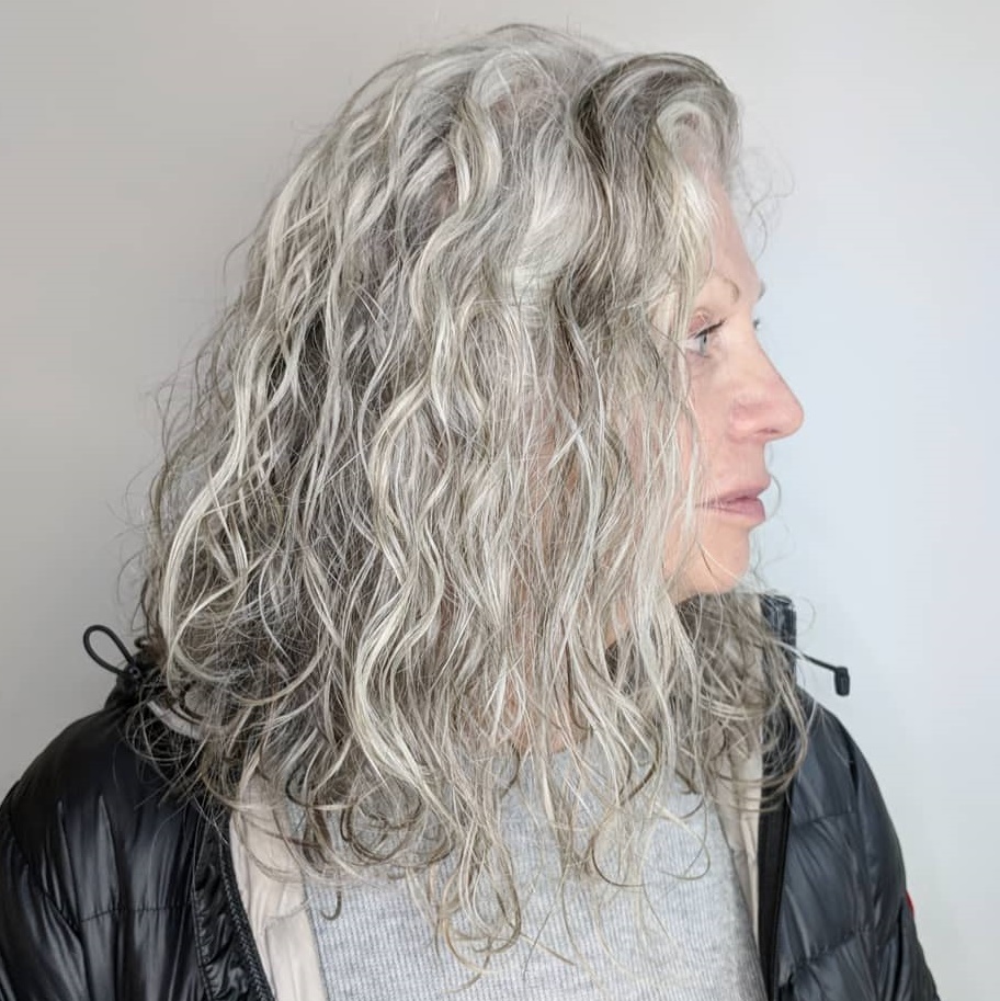 35 Gray Hair Styles To Get Instagram Worthy Looks In 2020