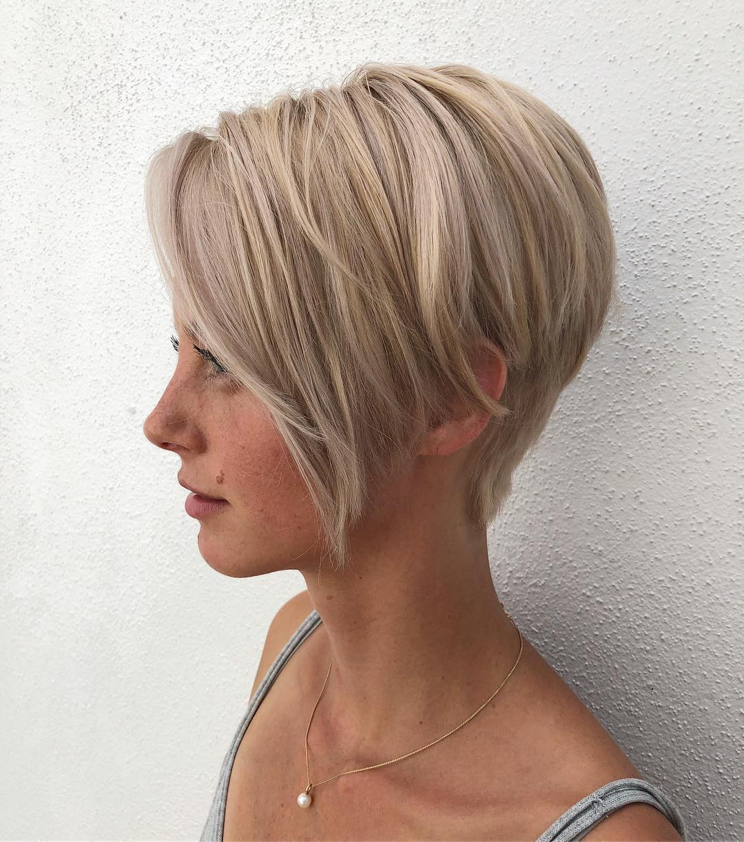 15 Youthful Haircuts for Older Women with Thin Hair