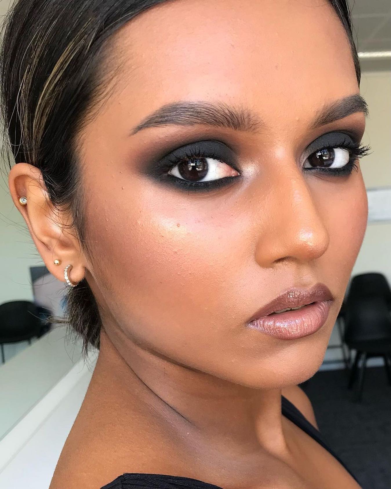 Black Smokey Eye Makeup on Dark Skin Tone 