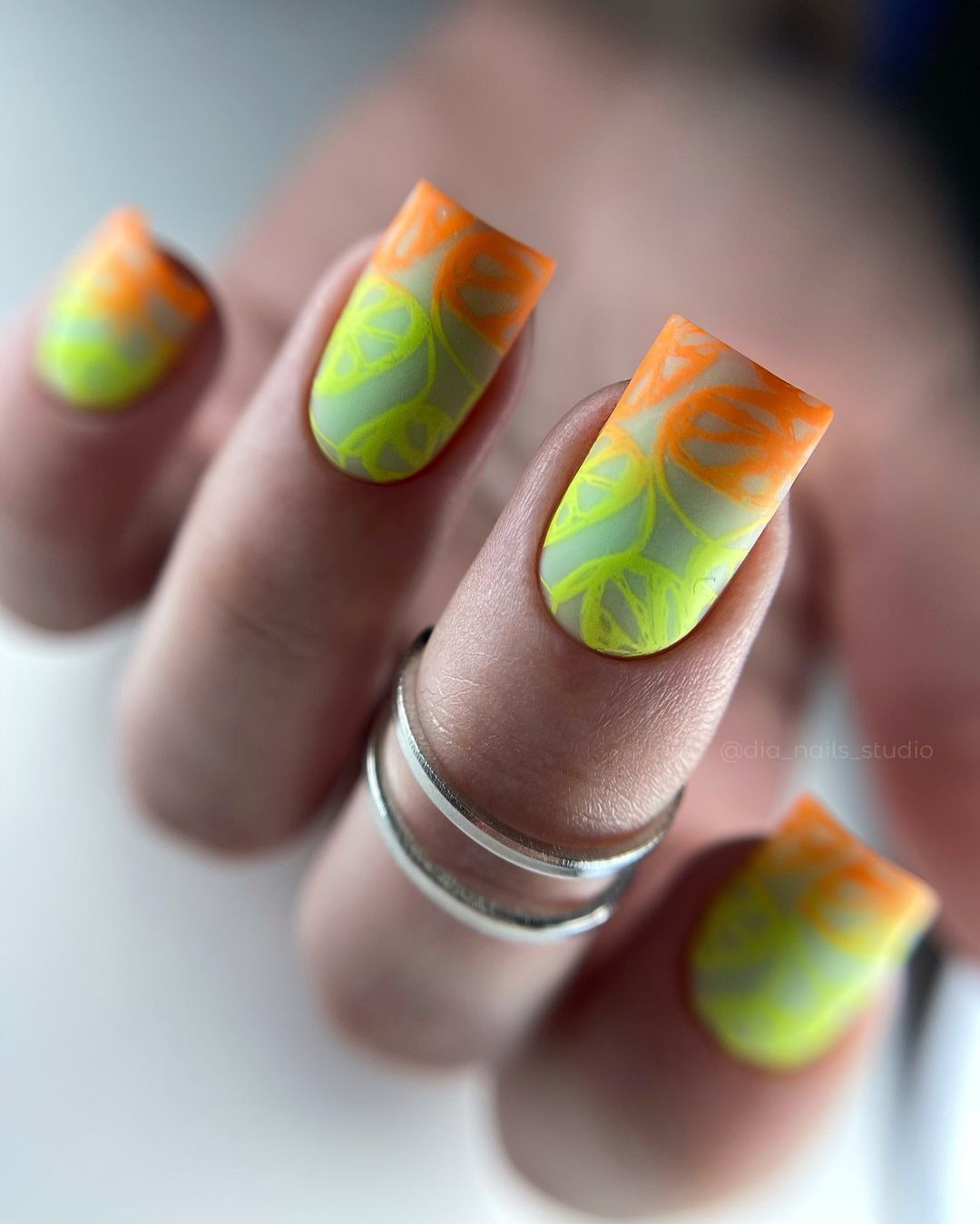 0Square Green to Orange Ombre Nails