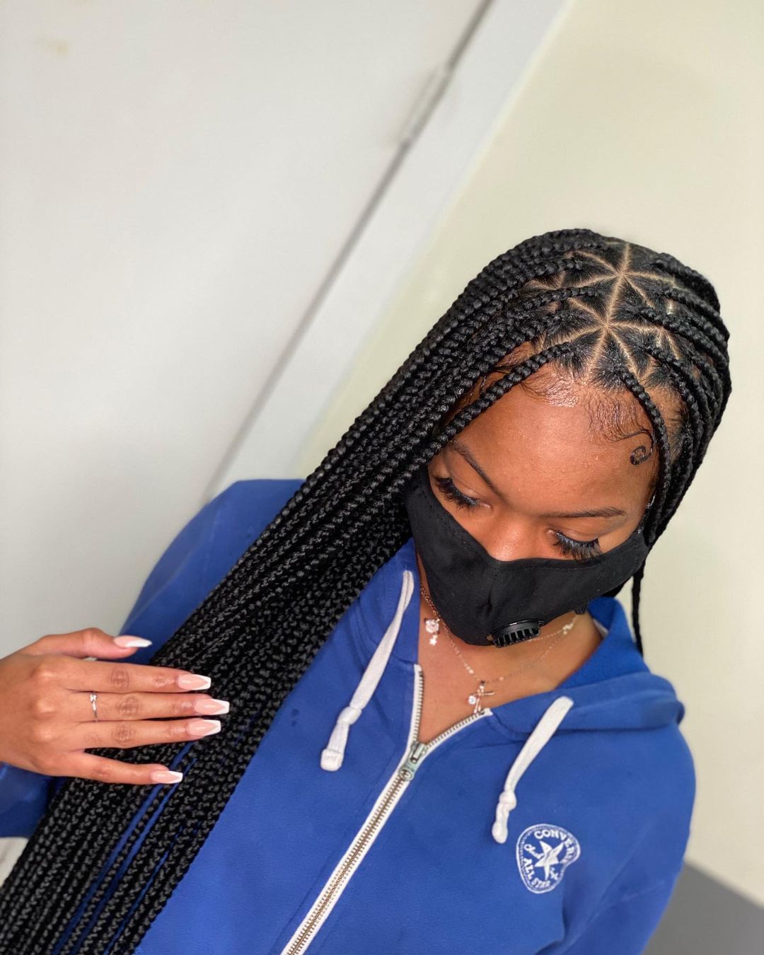 Triangle Knotless Braids