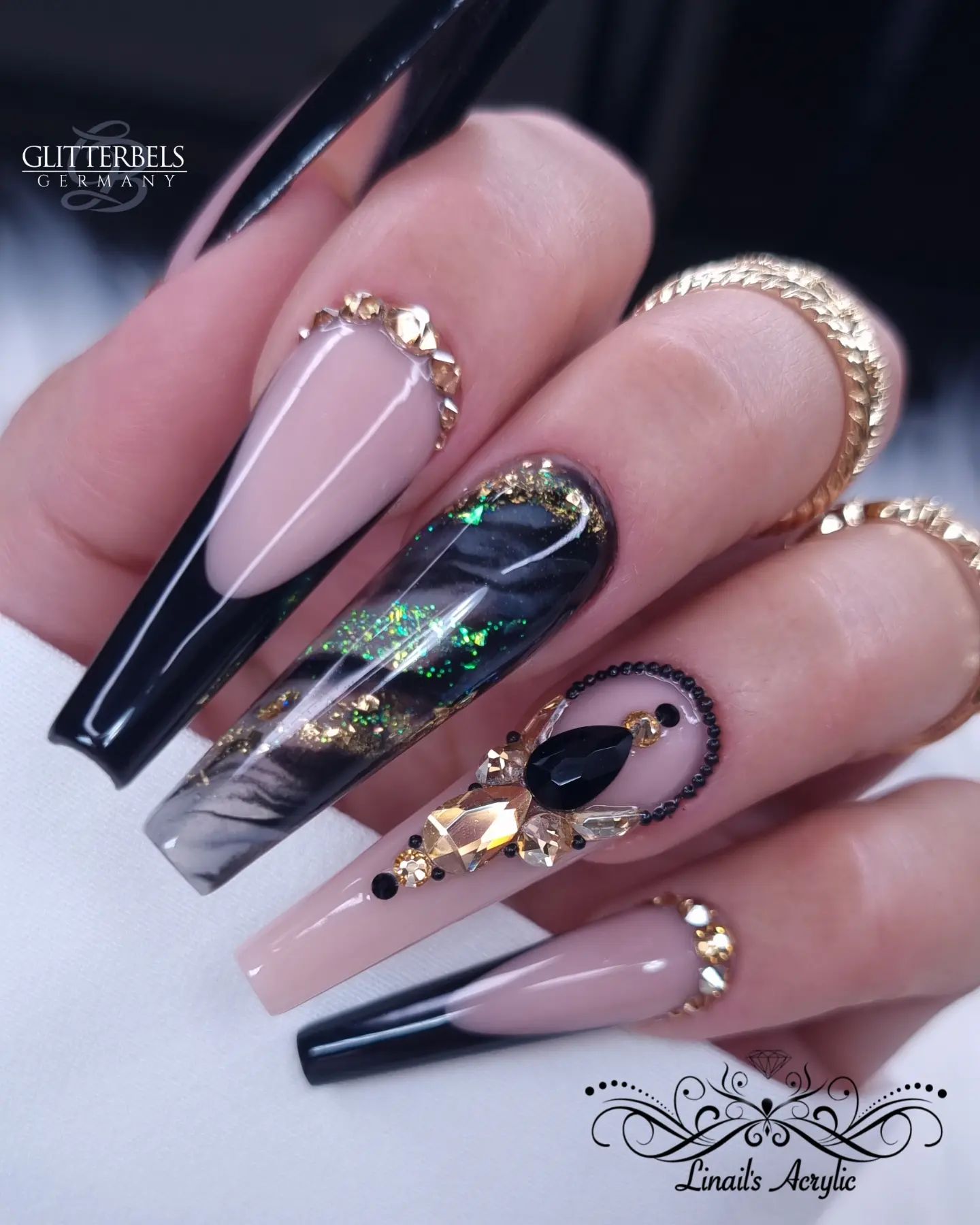 30 Cute Nails with Rhinestones to Dazzle Your Great Manicure