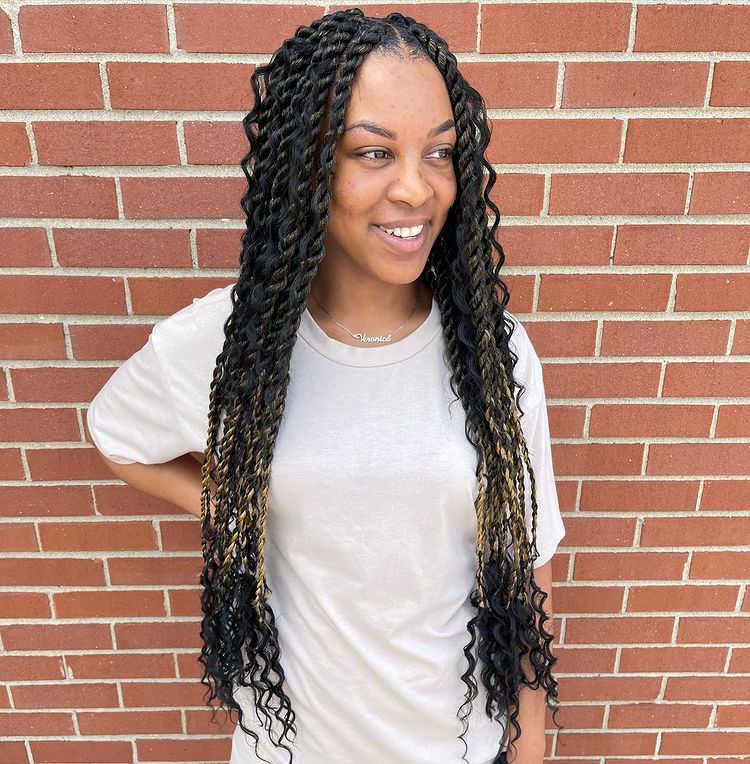 Senegalese Twist Hairstyle with Highlights