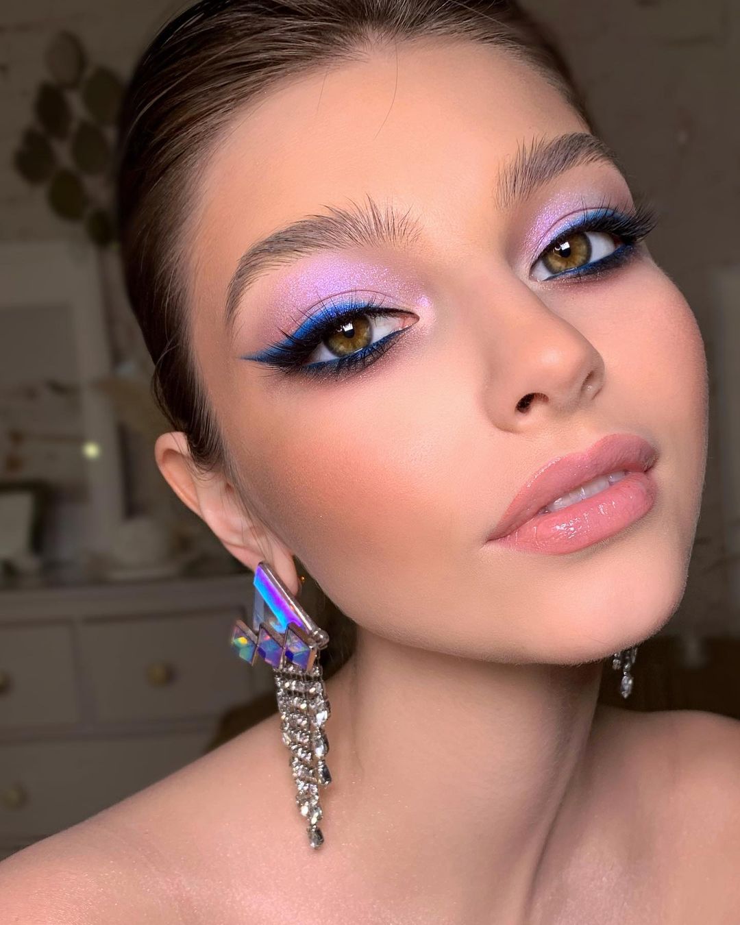 30 Stunning Prom Makeup Looks For Every