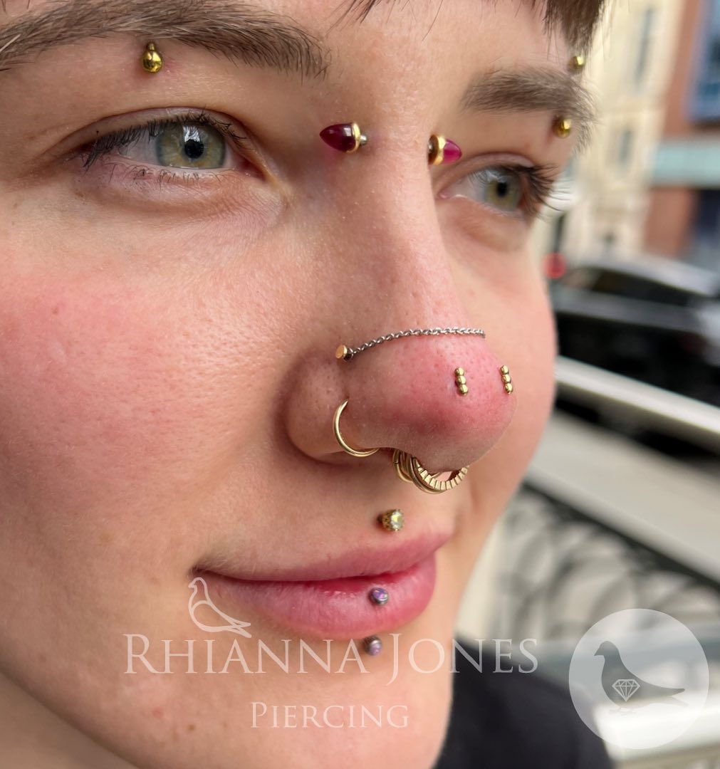 Gold Austin Nose Piercing