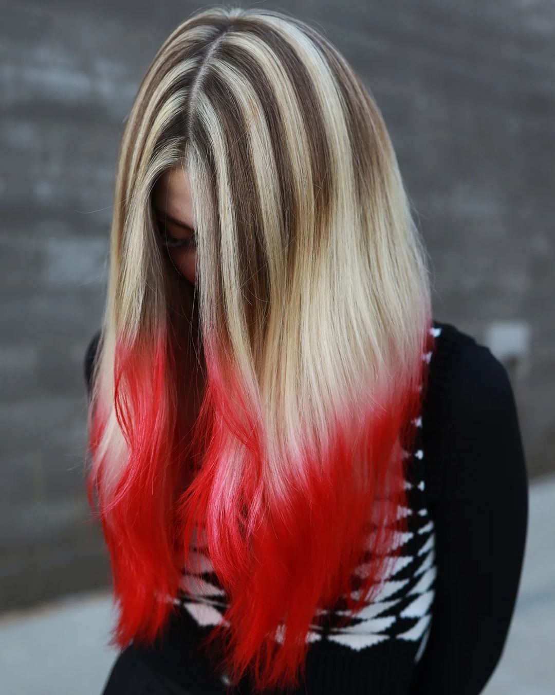 30 Striking Reverse Ombre Hair Ideas for a Trendy Look - Hairstyle