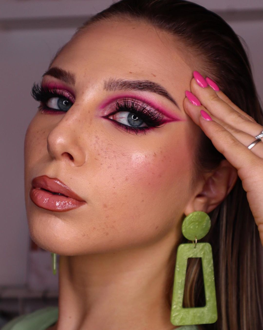 Neon Glitter Pink Eye Makeup