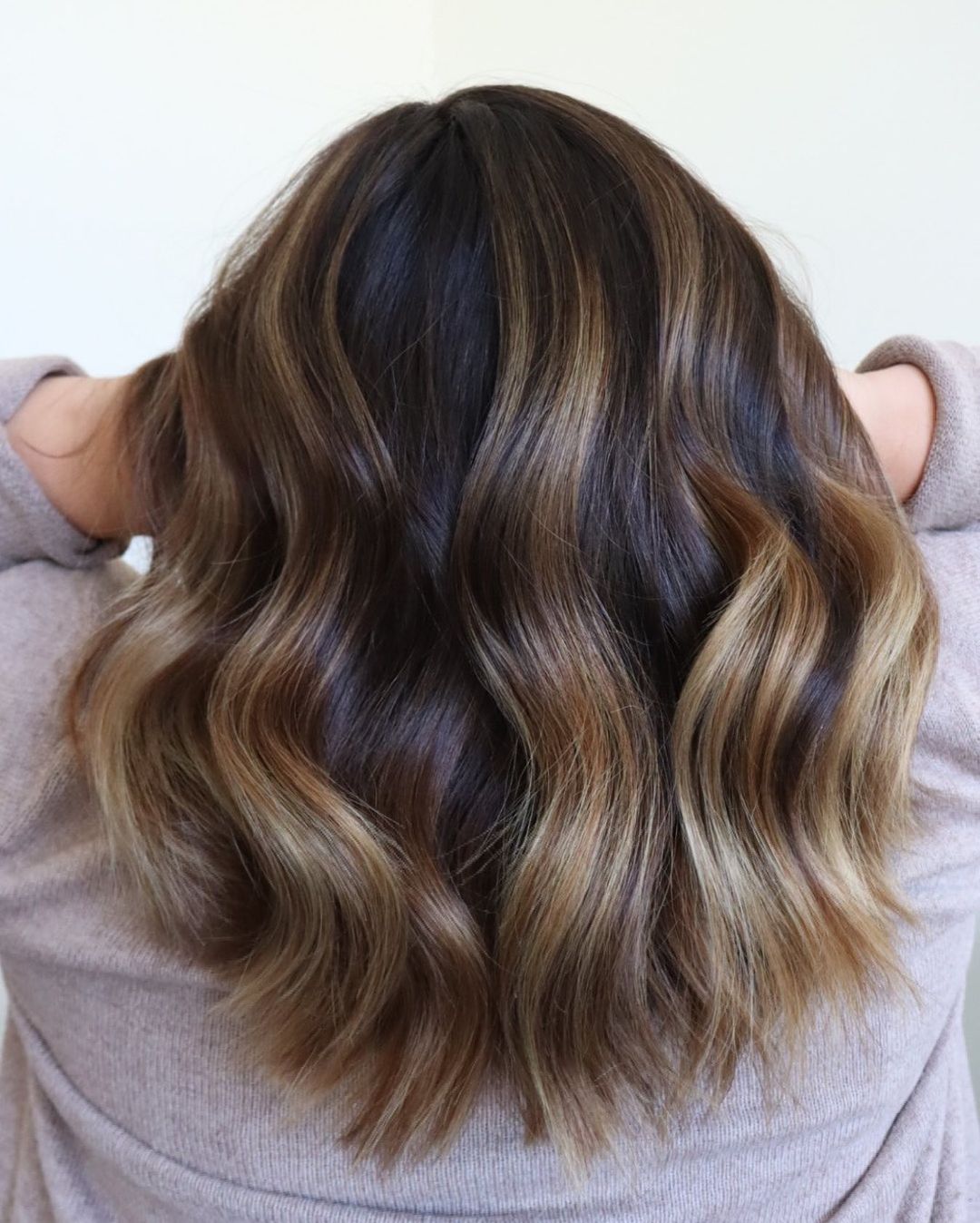 brown hair caramel balayage
