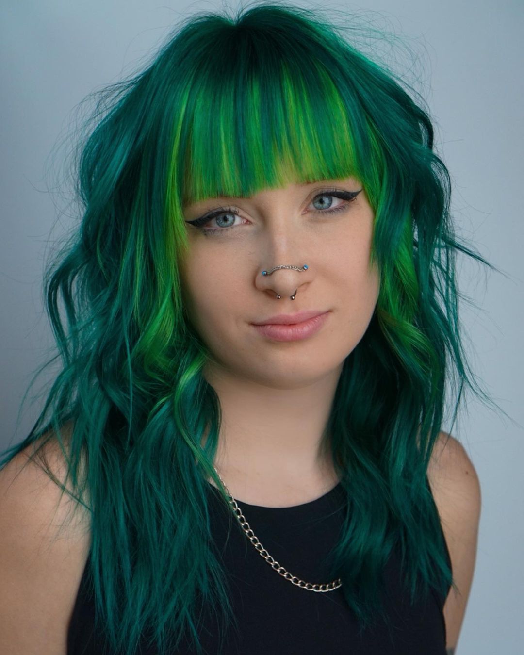 Green Jade Wavy Hair with Straight Bang