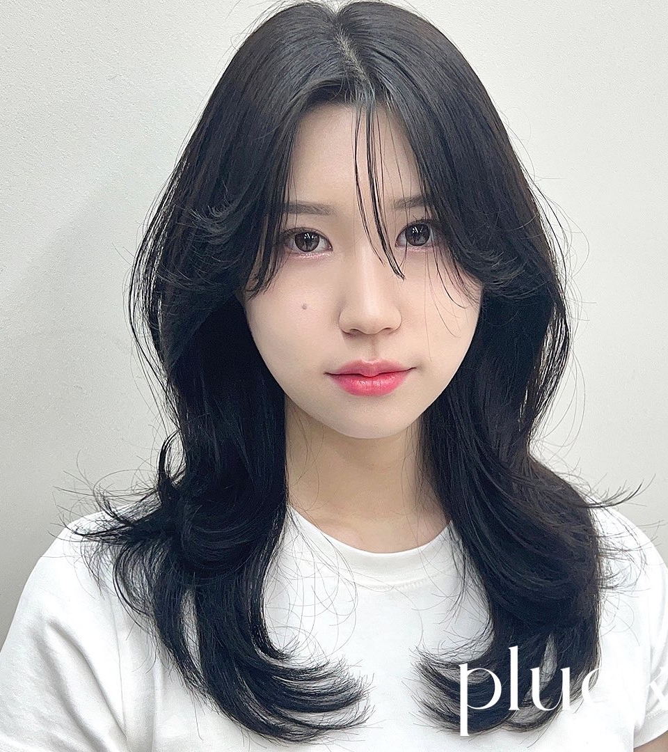 Korean Curtain Bang on Straight Black Hair