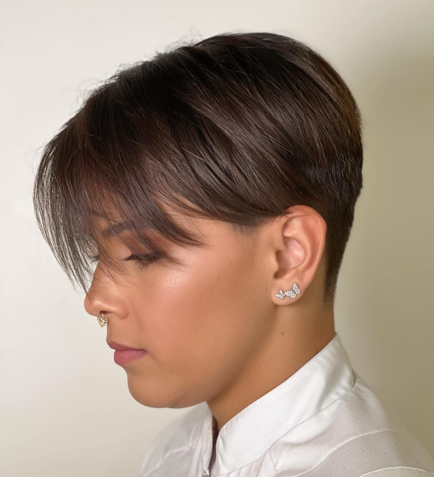 Short Pixie Cut with Bang on Fine Hair