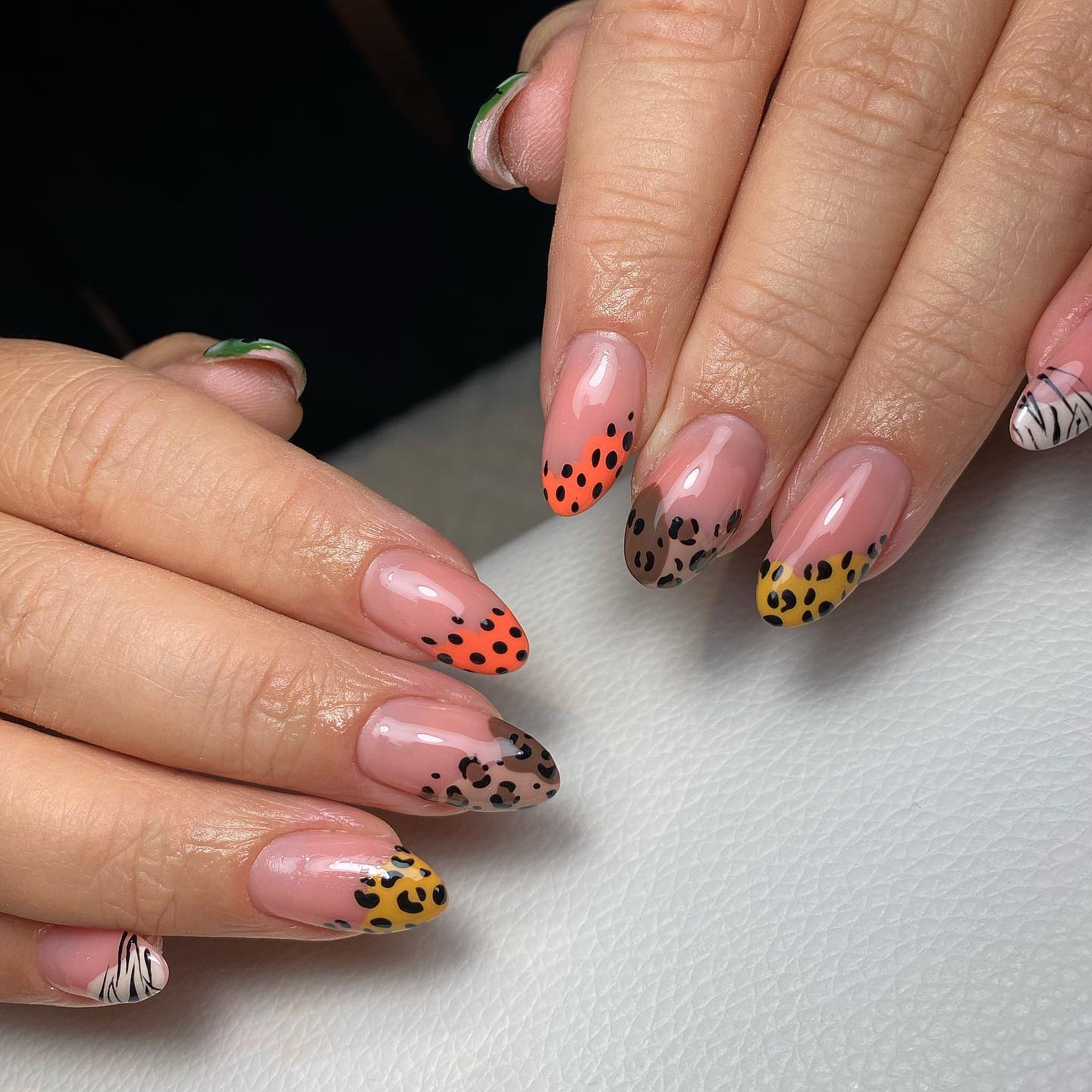 Round Nails with Animal Print Design