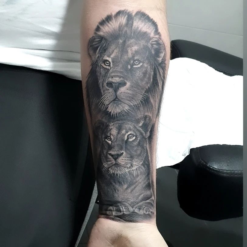 3D Lion and Cub Temporary Tattoo