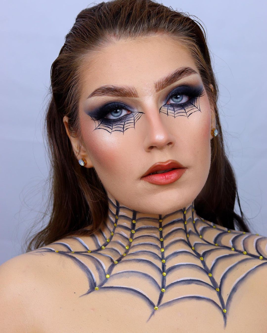 Spider Web Eye Makeup on Lower Lid