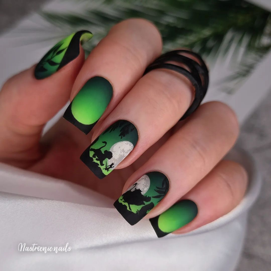Diseño de uñas cuadrado de neón negro y verde