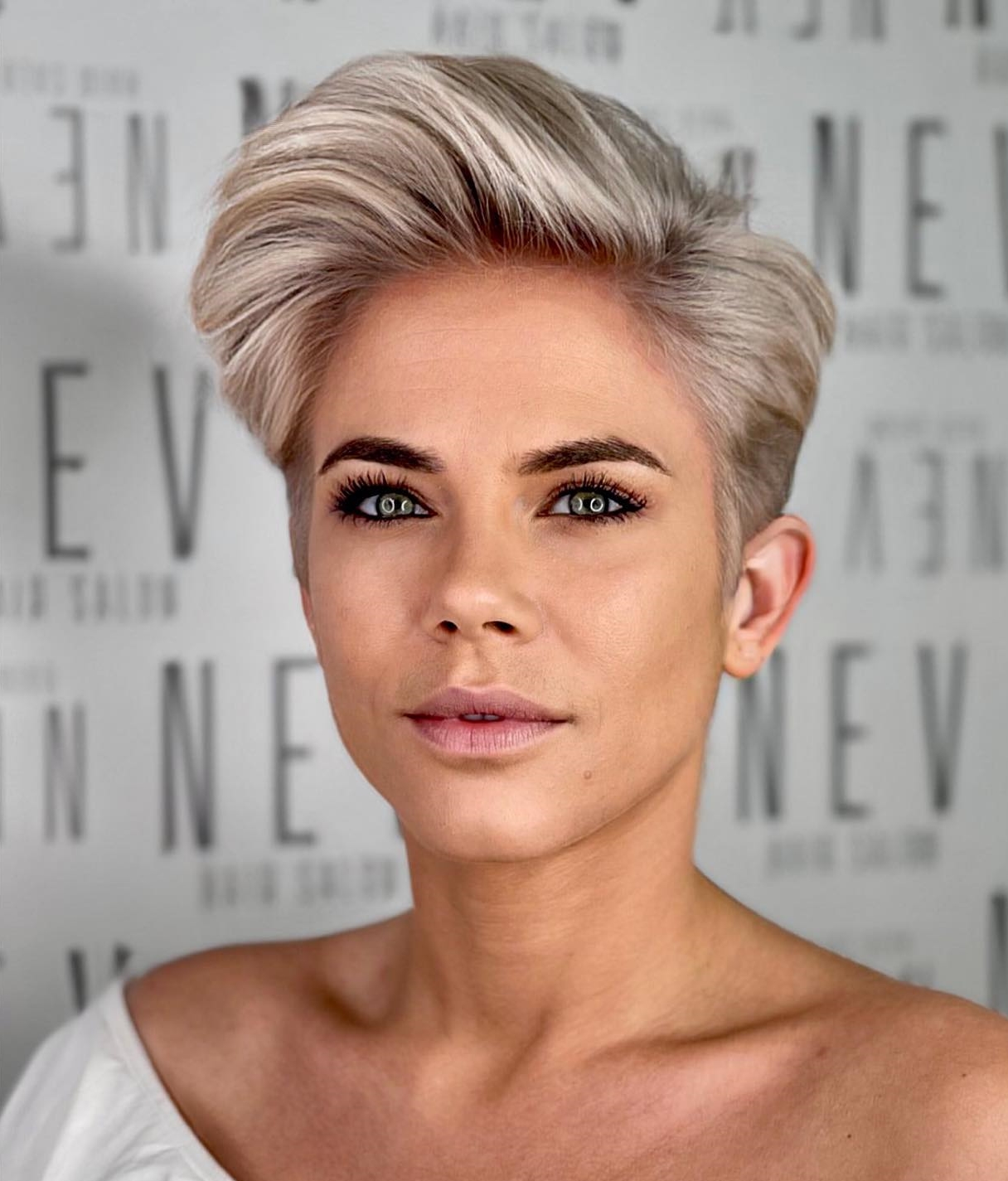 22 Exclusive Ideas to Style a Pixie Haircut - Hairstylery