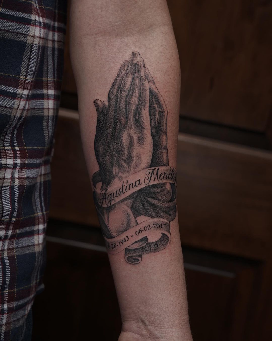 Minimalism, Humility And Peace On Rraying Hands Tattoo