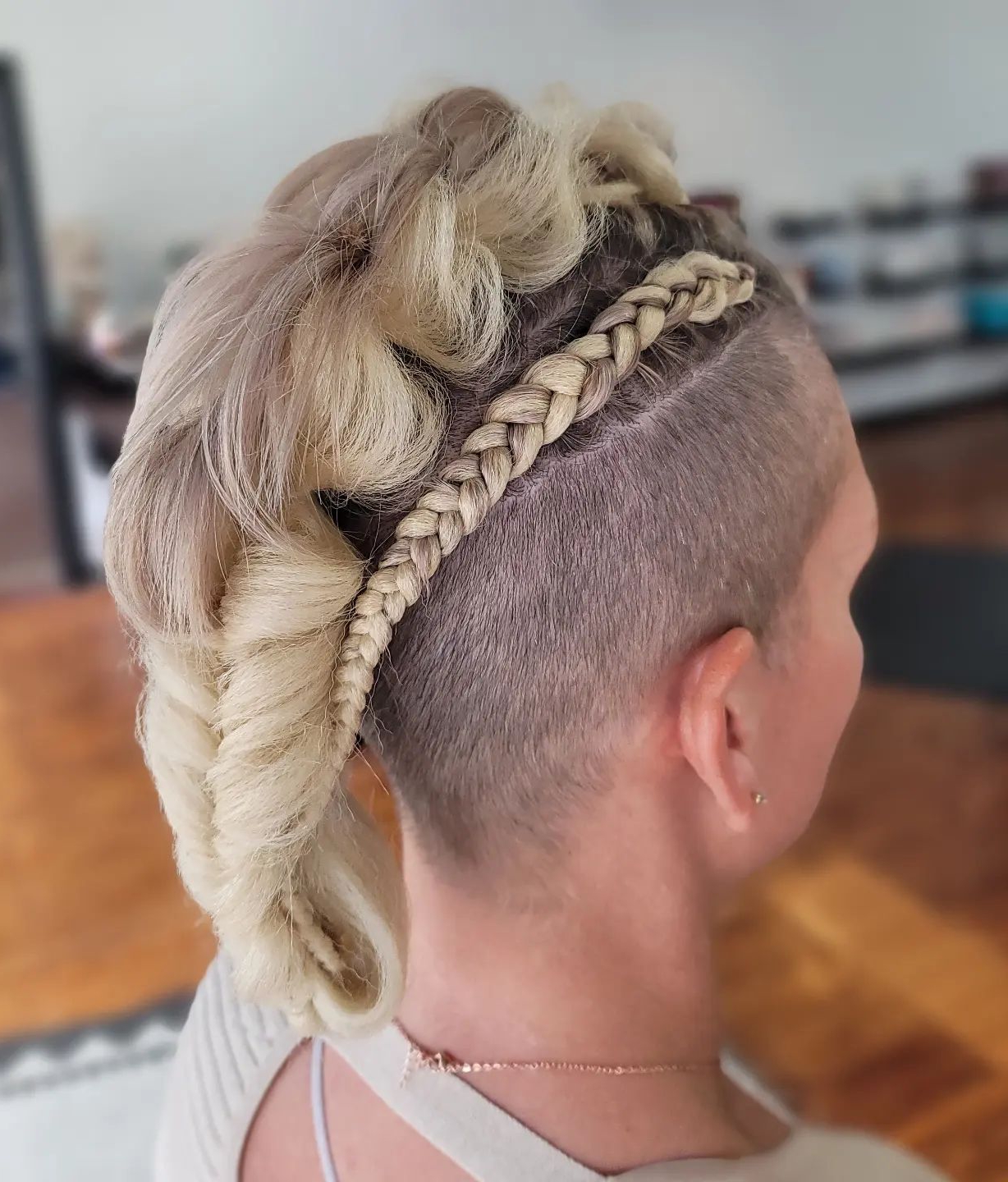 Short Viking Hairstyle with Undercut on Blonde Hair