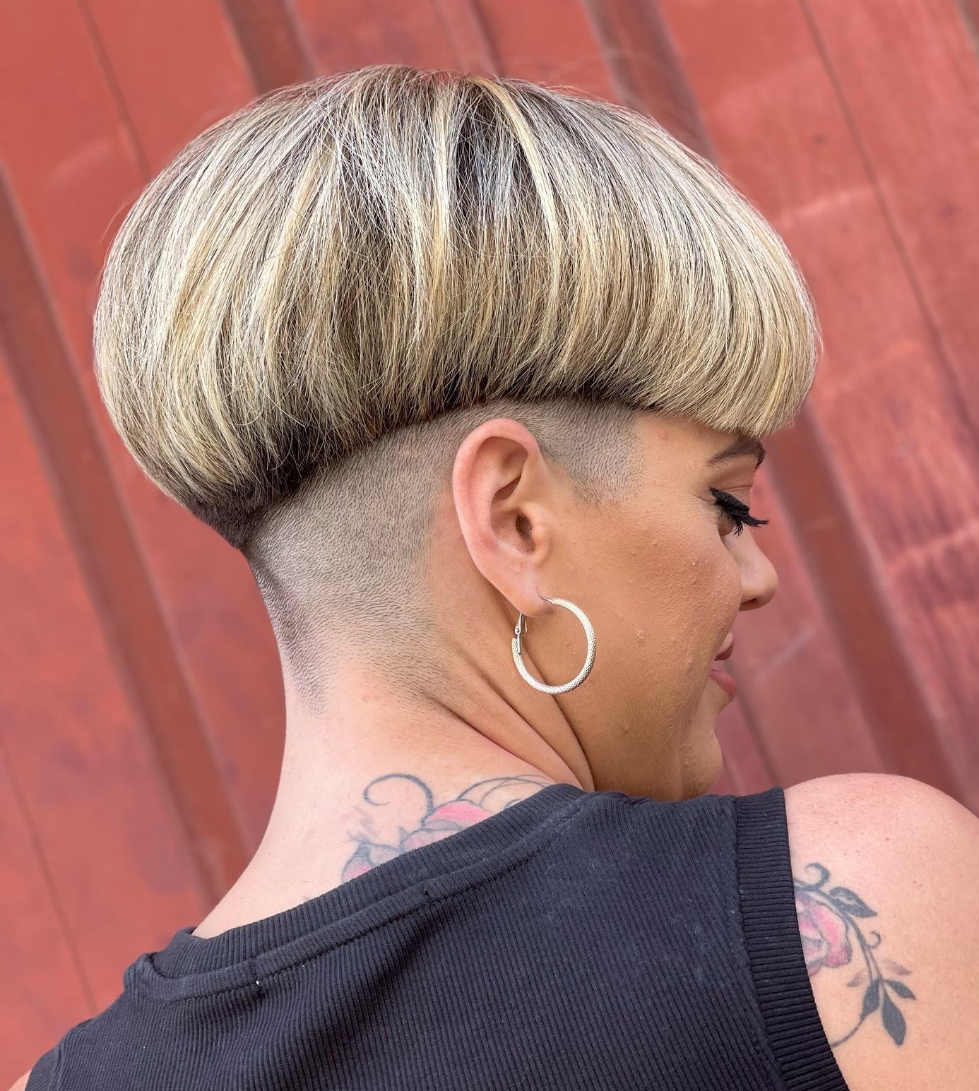 Pageboy with Undercut on Blonde Hair