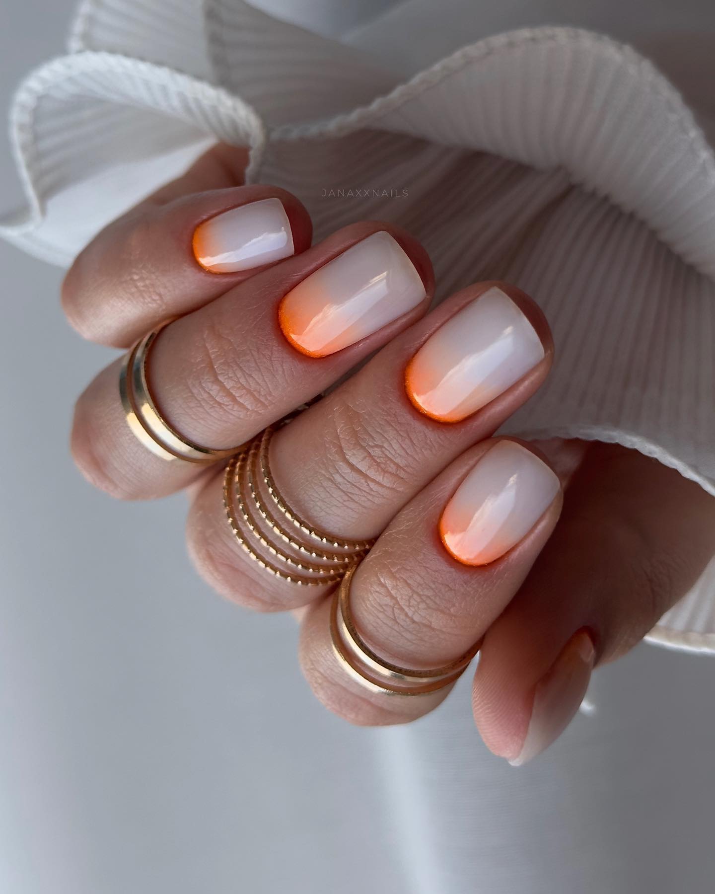 Short Orange to White Ombre Manicure