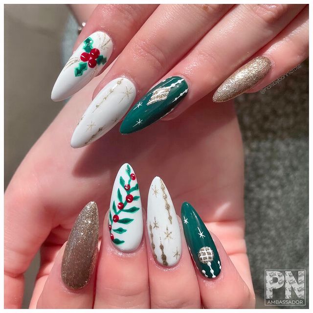 Creative Christmas Themed Nails
