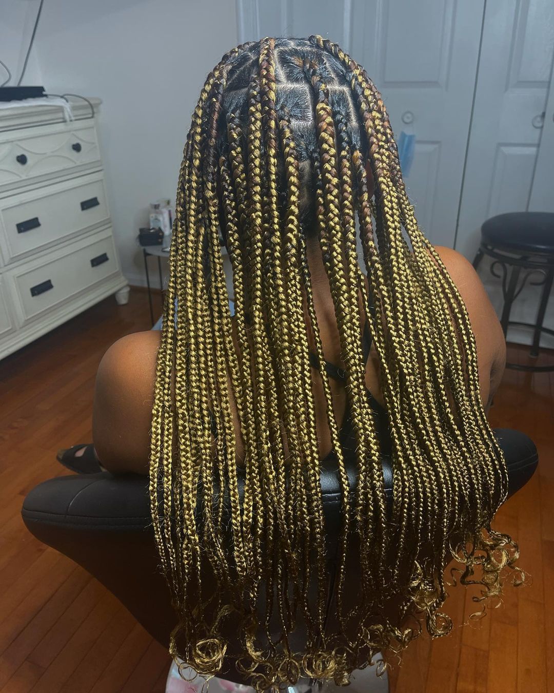 Creative Honey Blonde Knotless Braids