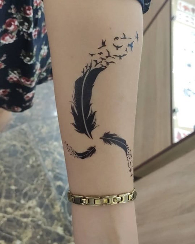 Black Feather Temporary Tattoo