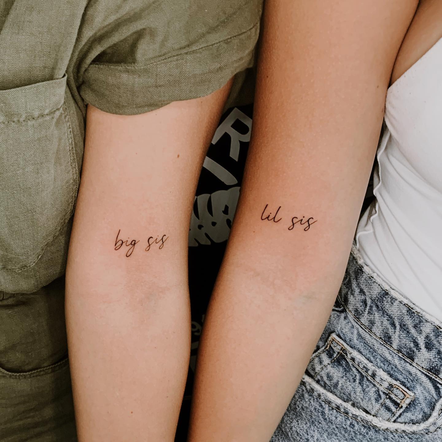 “Big Sister, Little Sister” Quote Sister Tattoos on Arms
