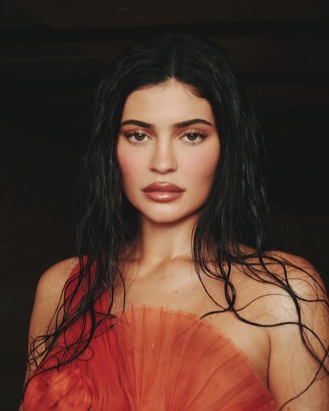 Kylie Jenner Inspired Christmas Makeup