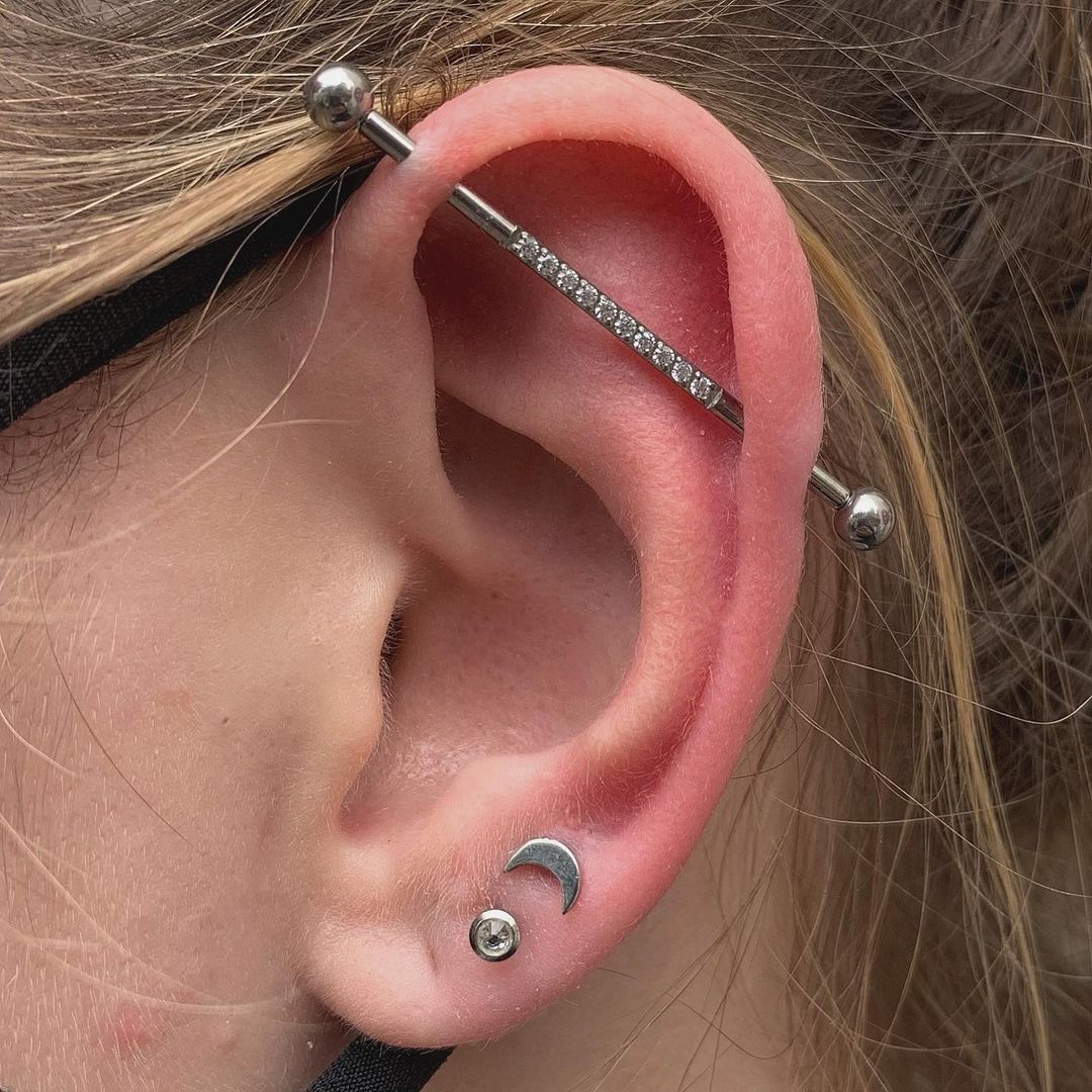 Industrial Piercing Using Stoned Jewelry