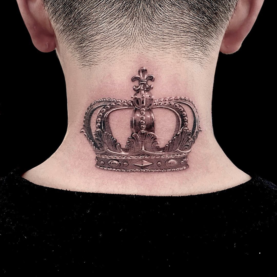 3D Crown Tattoo on the Back of the Neck for Men