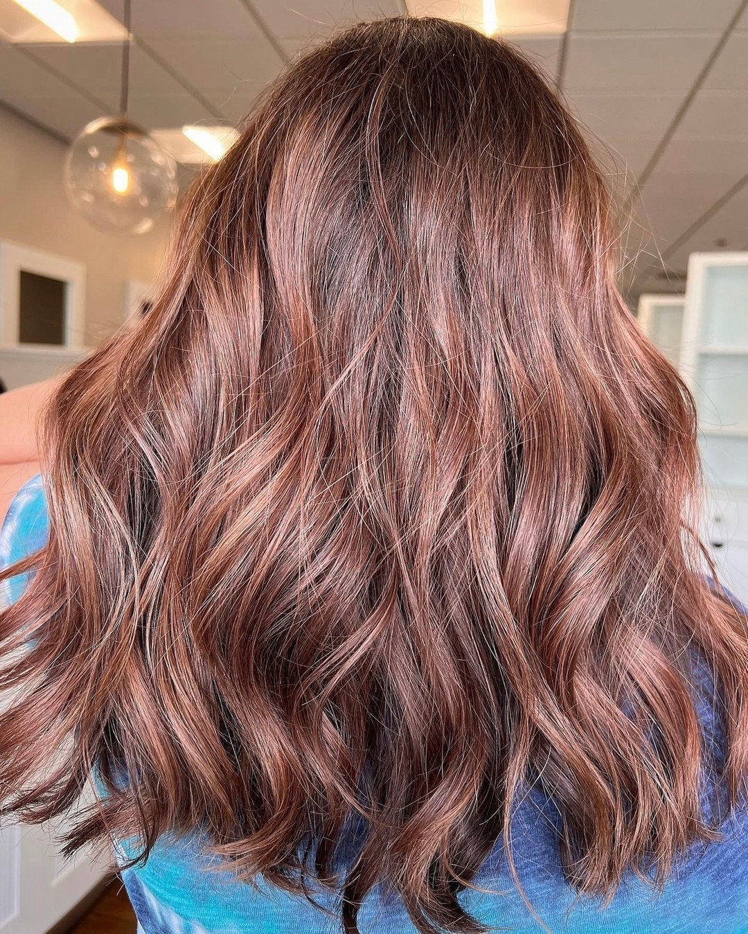 Strawberry Blonde Highlights on Chestnut Brown Hair