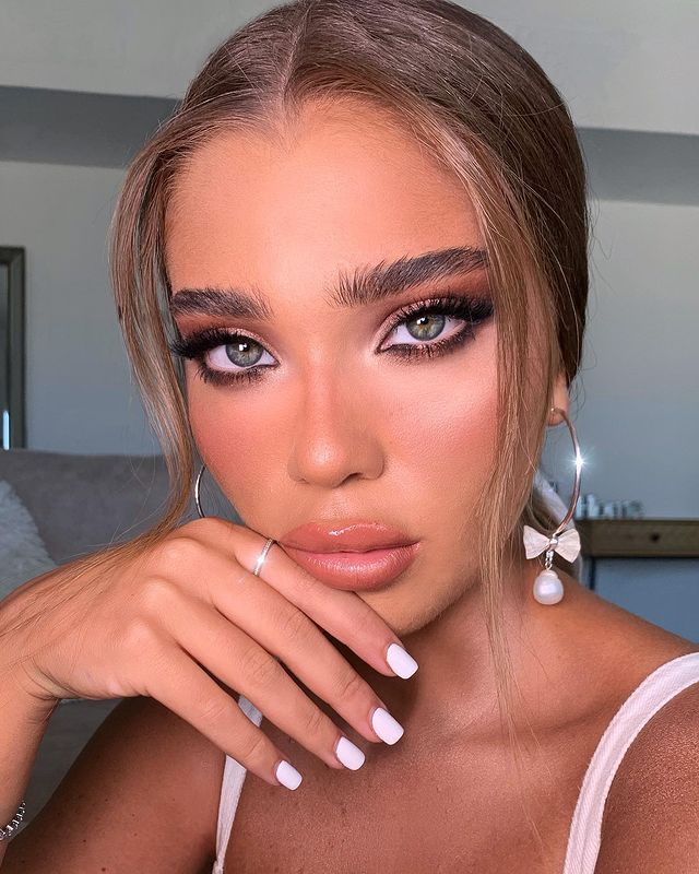 beach wedding makeup