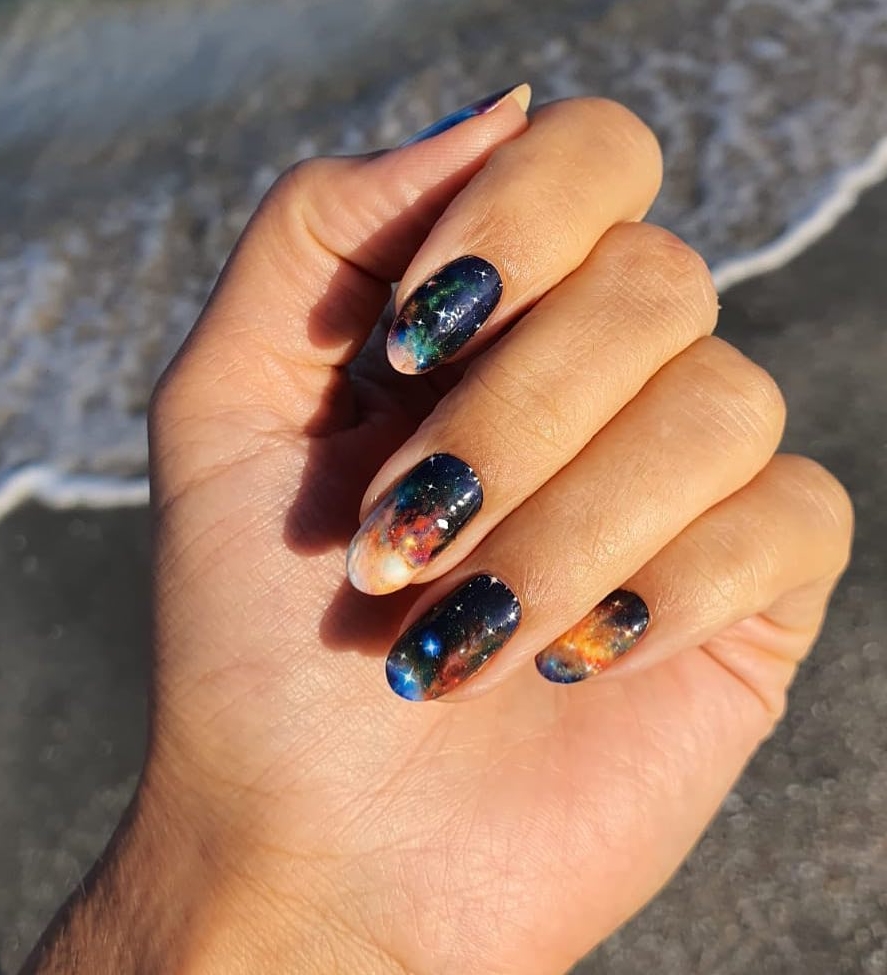Short Round Dark Galaxy Nails