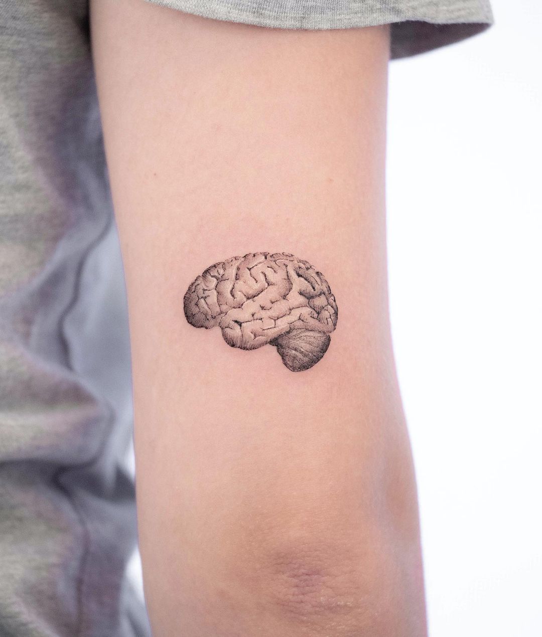 Unique Minimalist Brain Tattoo