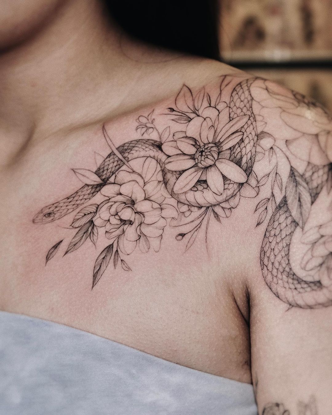 30 of the Most Popular Shoulder Tattoo Ideas for Women  MyBodiArt