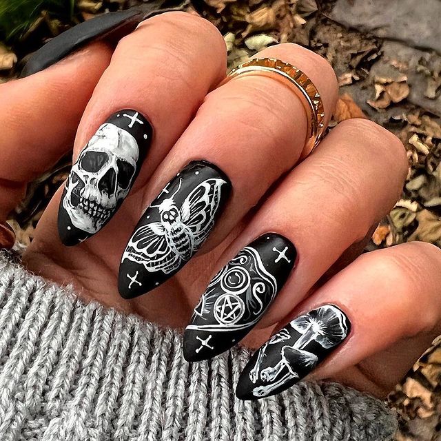 Coffin Gothic Nails