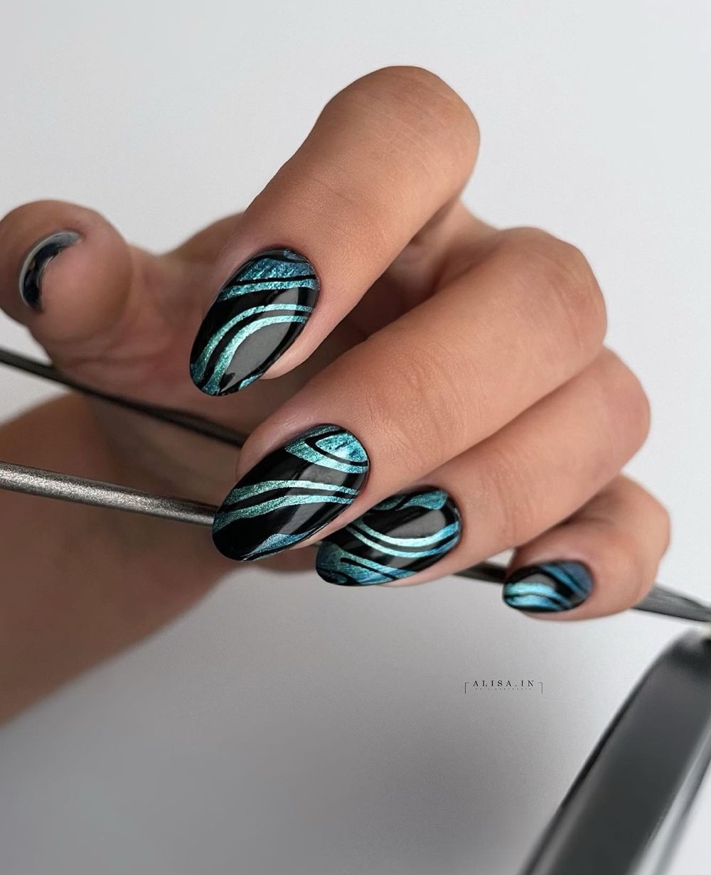 Round Black Nails with Blue Line Design
