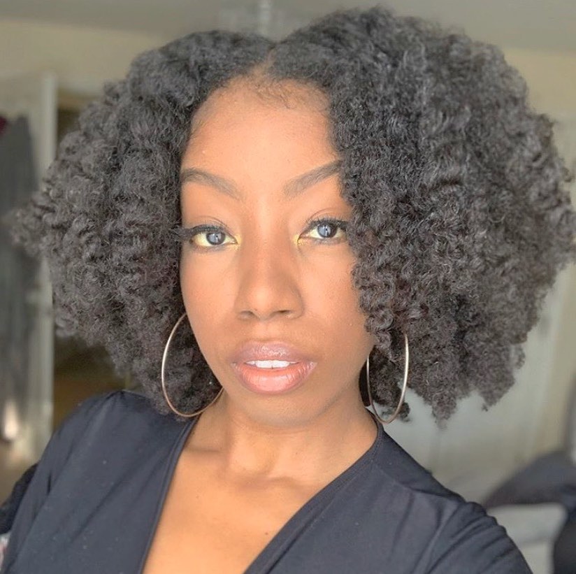 Loose Twist Out Hairstyle on Short Black Hair