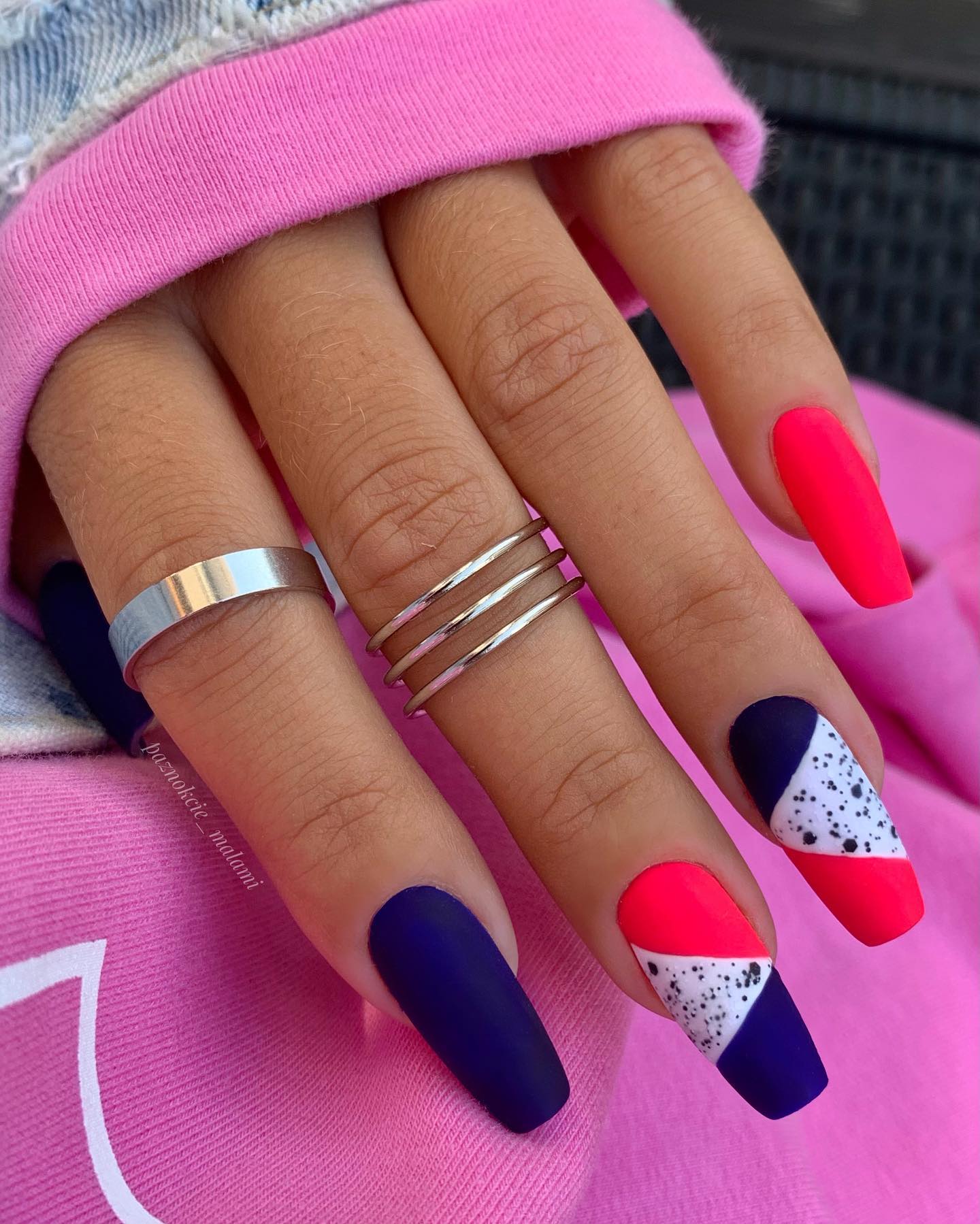Long Dark Blue Nails with Red and White Geometric Design