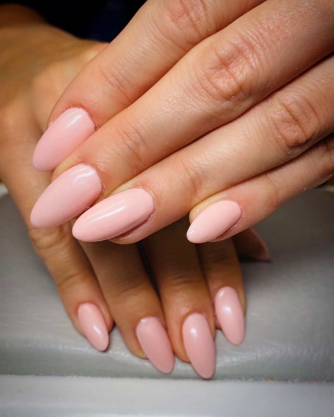 Nude pink nails for a soft and feminine touch