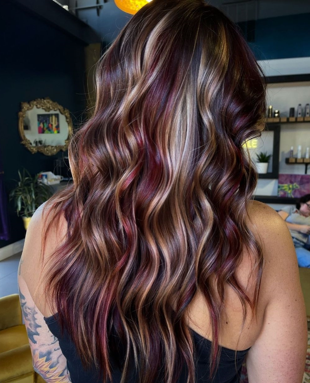 60 Stunning Examples of Dark Brown Hair With Highlights