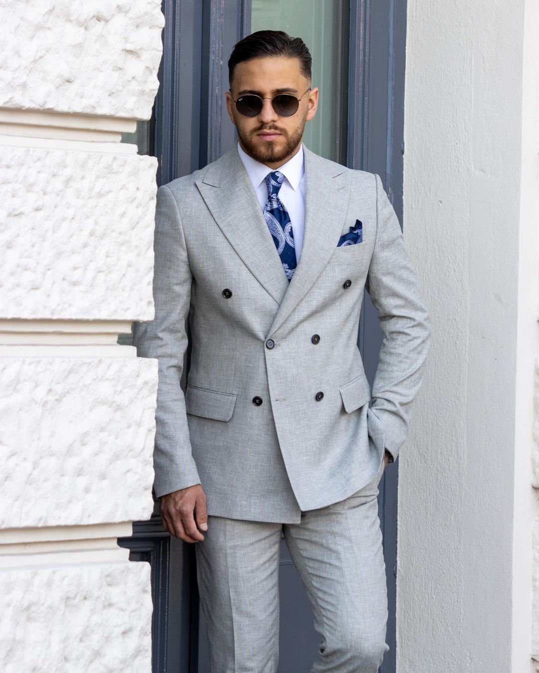 Light Grey Double-Breasted Suit for Men