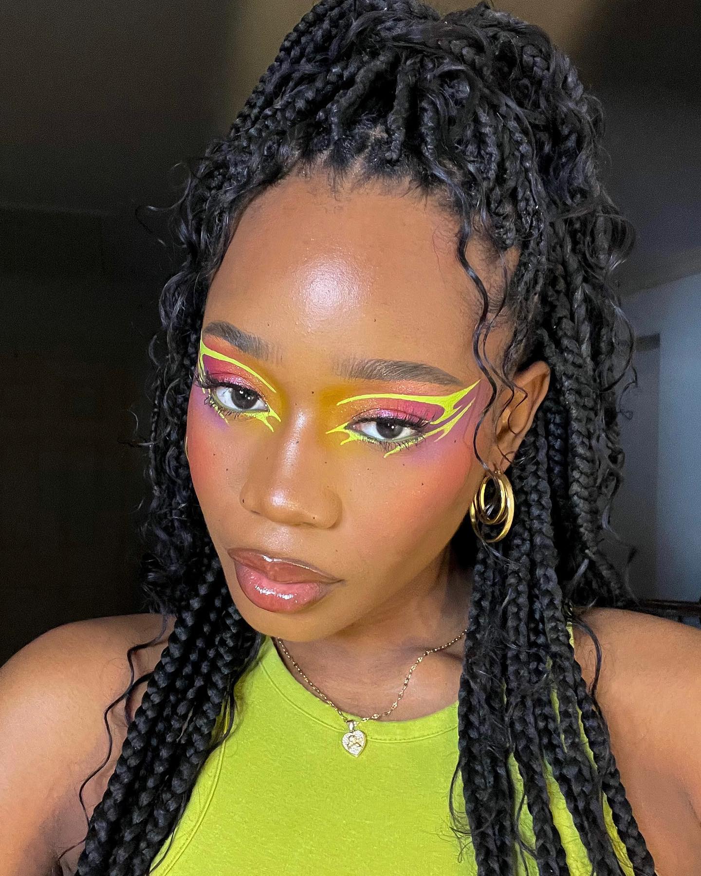 Neon Yellow Eyeshadow for Dark Eye