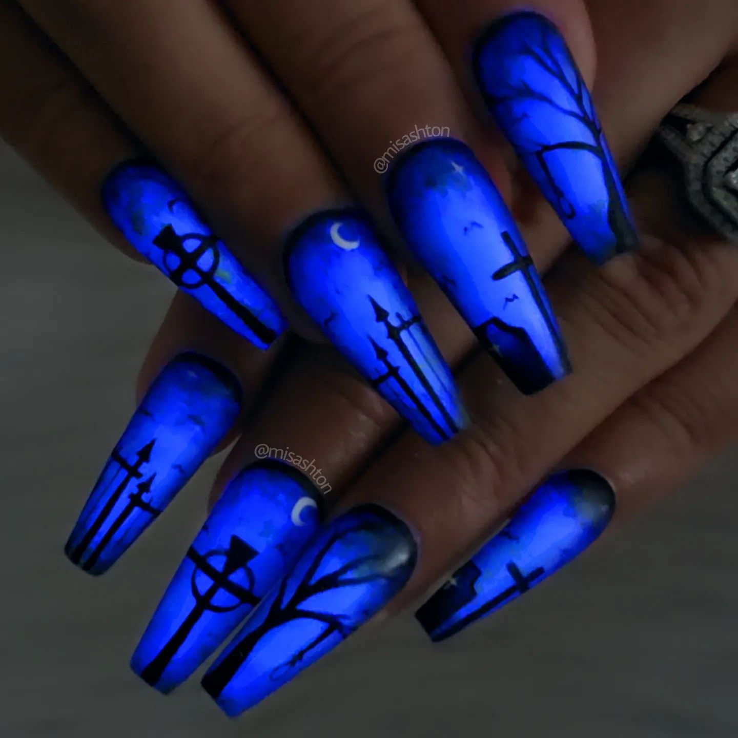Coffin Blue Glow in the Dark Nails