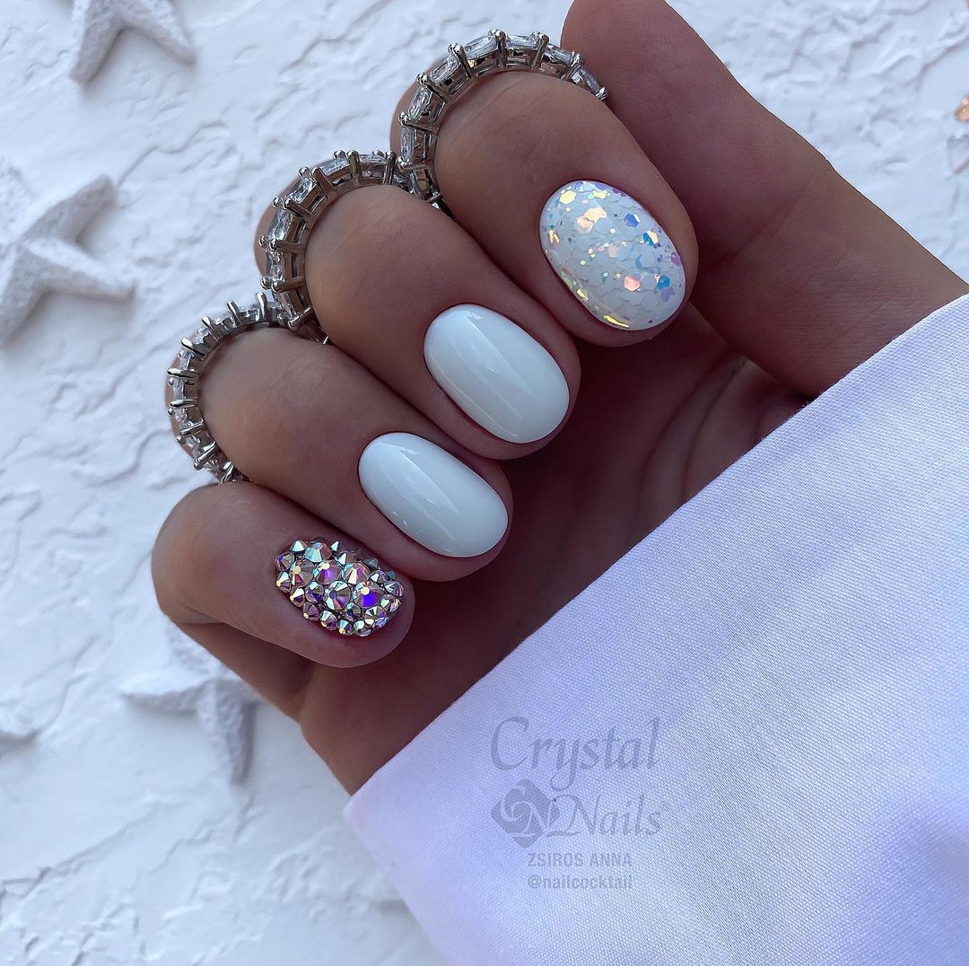 Short White Nails with Rhinestones