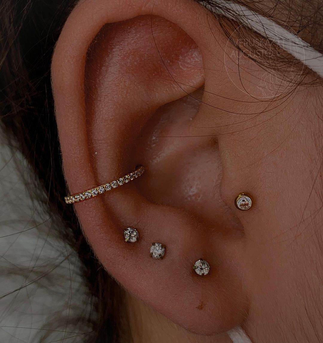 Transverse Lobe Piercing with Bohemian-Inspired Style