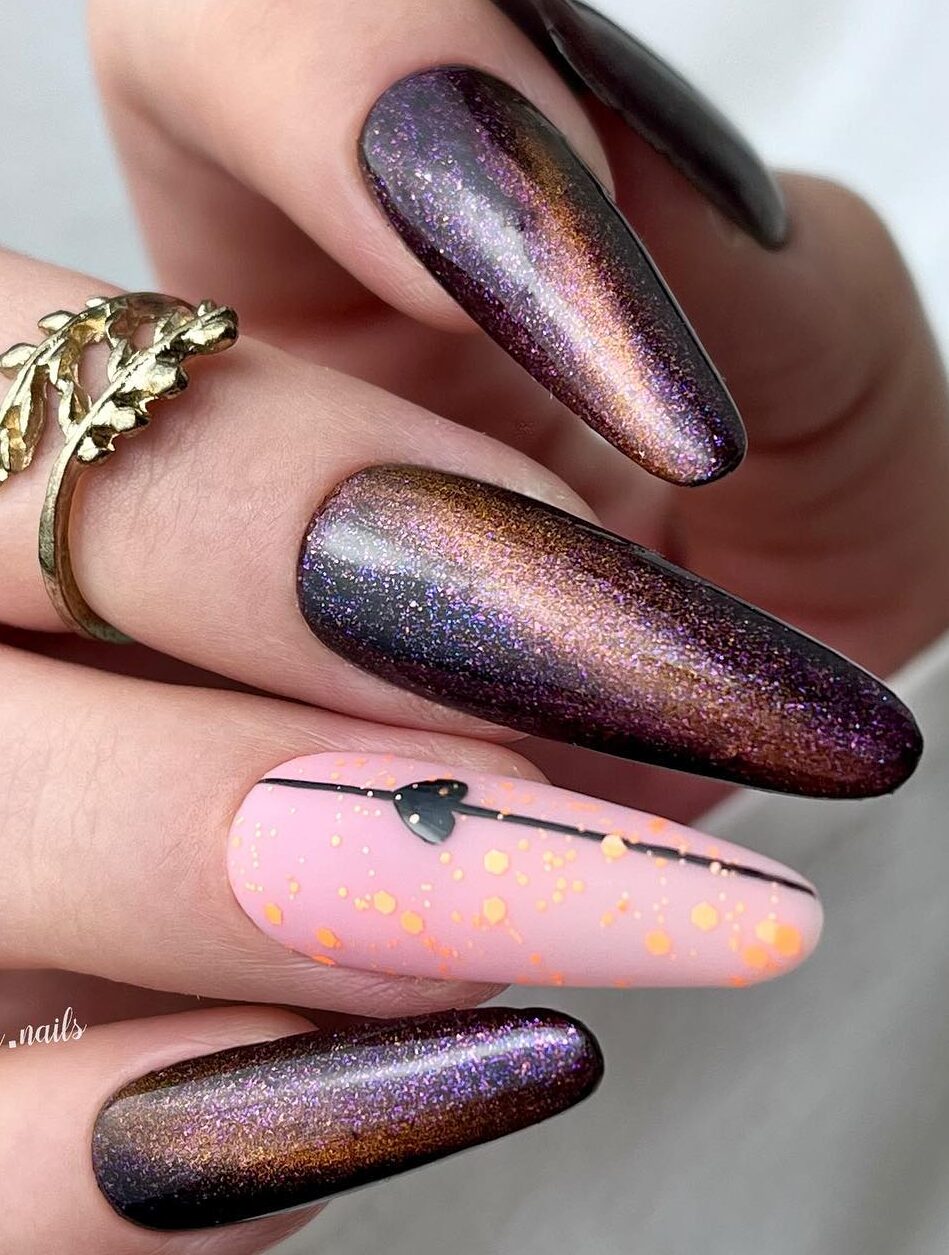30 Cat Eye Nails That Will Elevate Your Manicure Game Hairstylery 30-cat-eye-nails-that-will-elevate-your-manicure-game-hairstylery